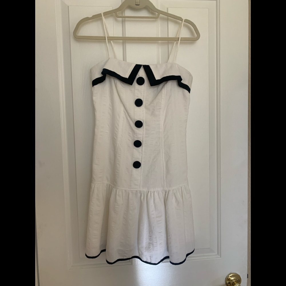Vava voom by joy haan black and white dress small